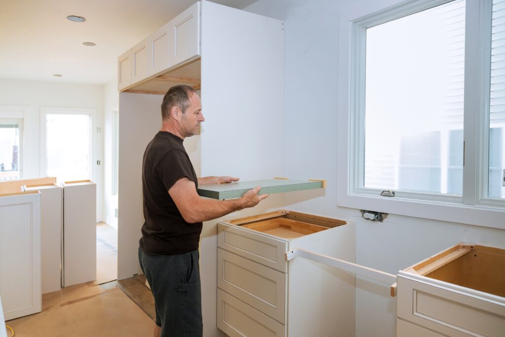 Choosing the Right Kitchen Remodeling Contractor